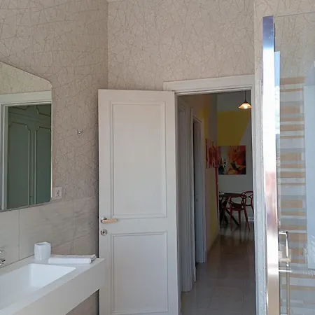 In The Center Of Appartement